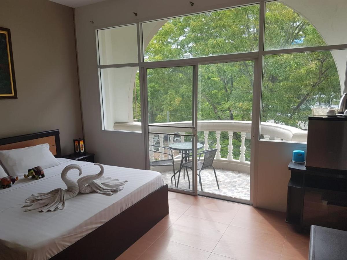 Doubleshot Guesthouse Jomtien Pattaya Zewnętrze zdjęcie