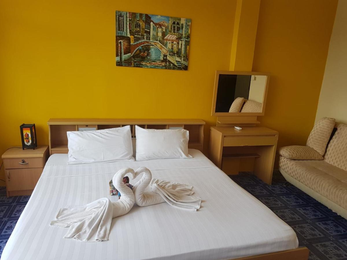 Doubleshot Guesthouse Jomtien Pattaya Zewnętrze zdjęcie