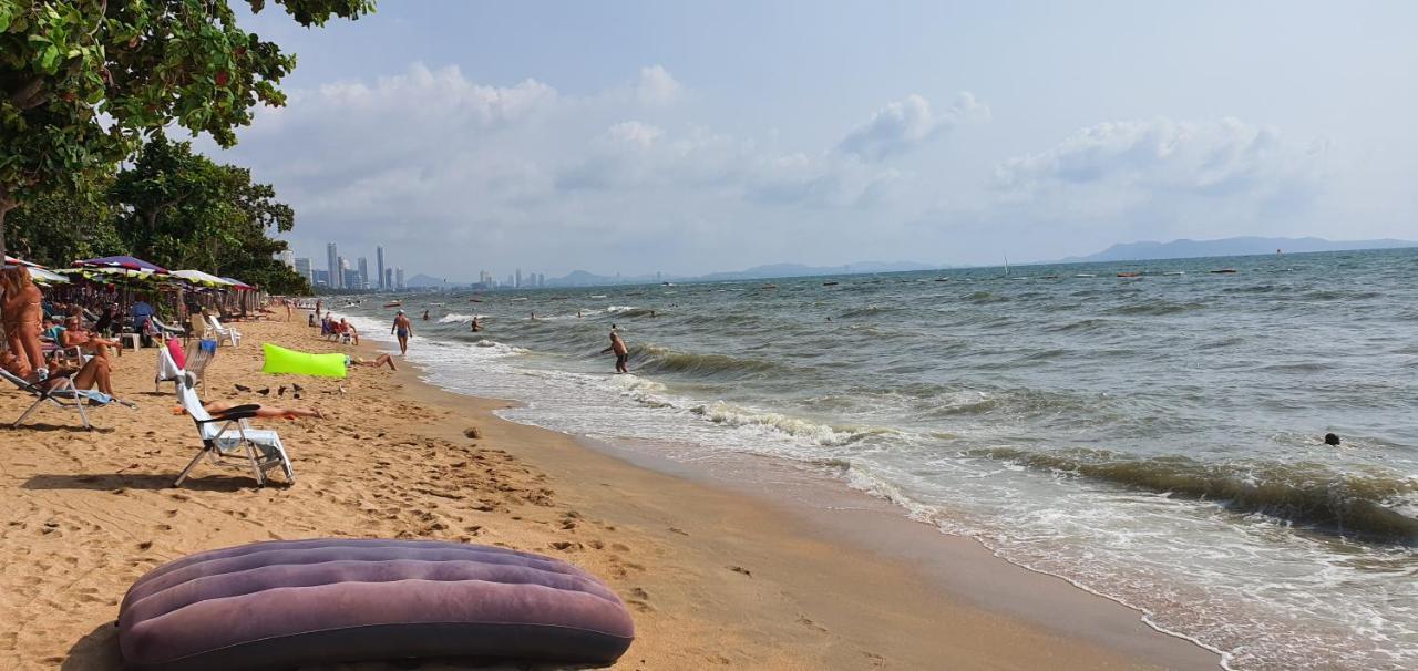 Doubleshot Guesthouse Jomtien Pattaya Zewnętrze zdjęcie